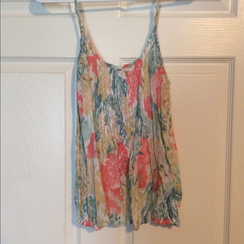 Pintuck cami